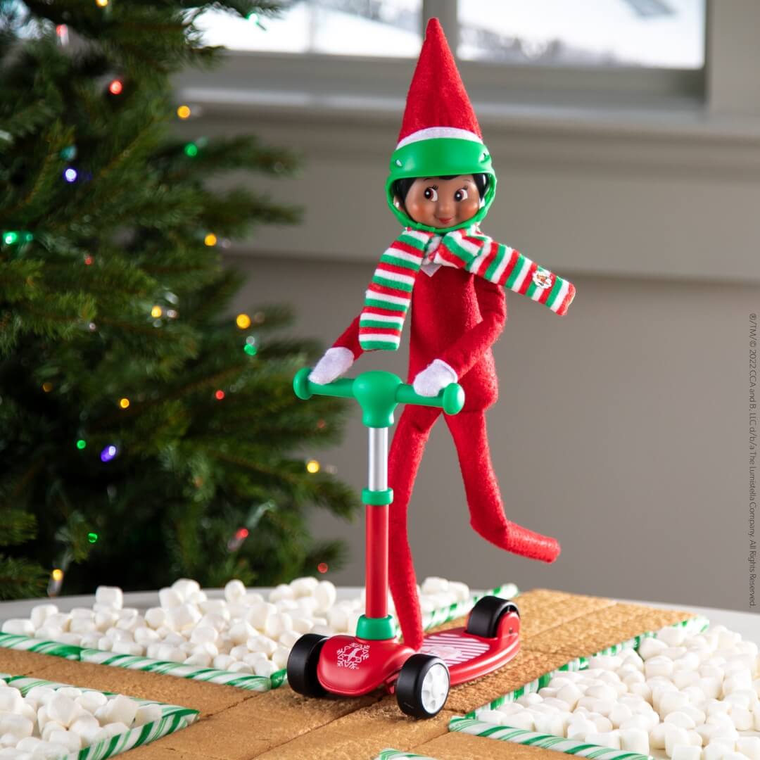 Scout-Elves-at-Play-Stand-n-Scoot