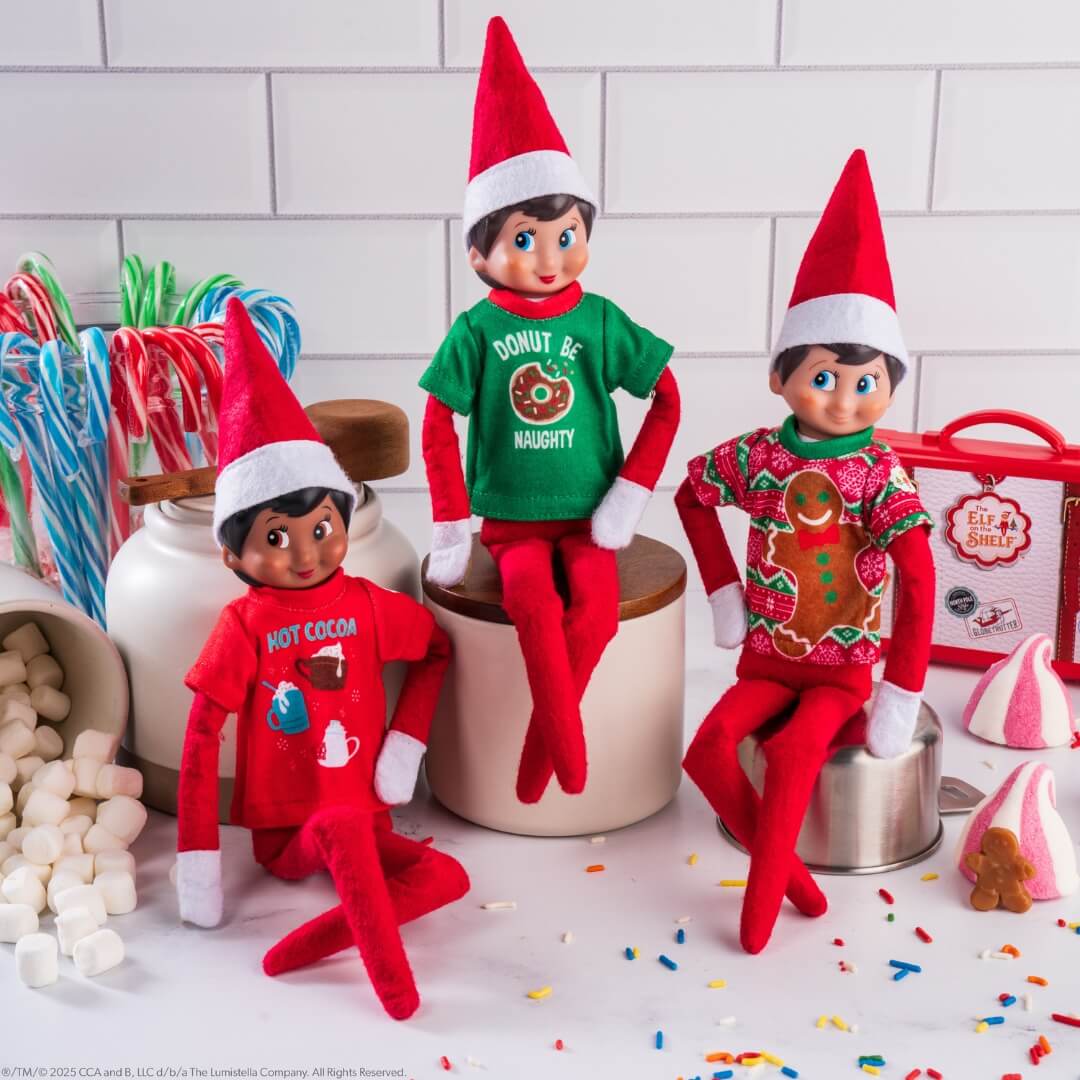 The Elf on the Shelf® Claus Couture Collection® Festive Fun T-Shirt Set